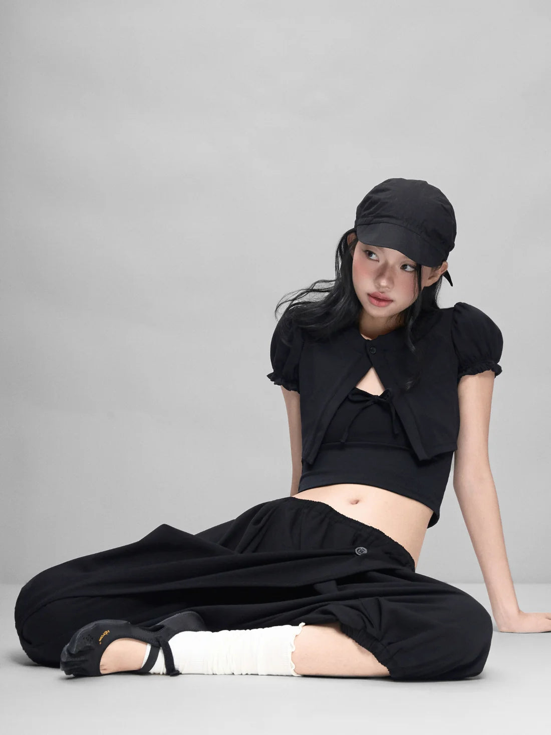 Elaris Dual-Layer Top